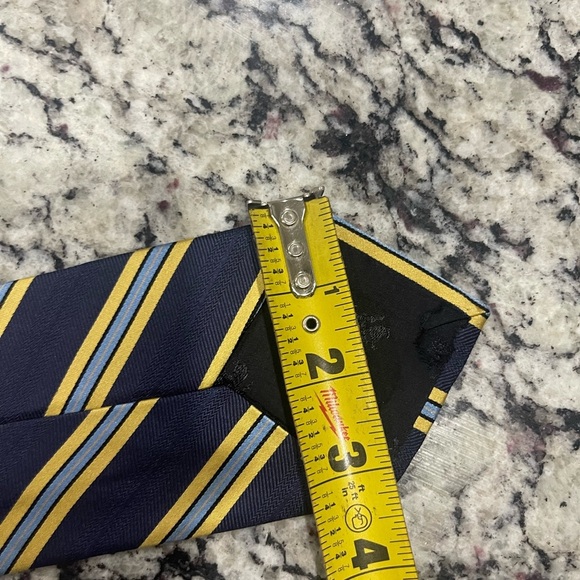 Lot of 2 Brooks Brothers Ties “346” 100% pure silk and Makers and Merchants - Picture 5 of 5